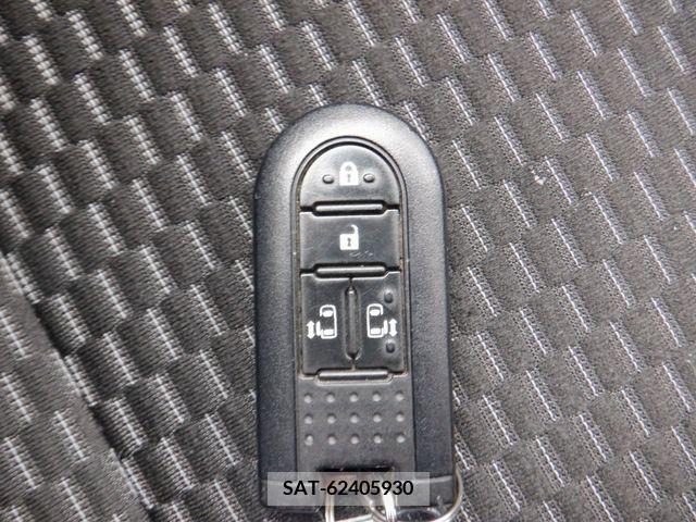 Daihatsu WAKE 2018-11 205551-16