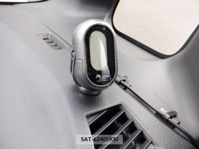 Daihatsu WAKE 2018-11 205551-9