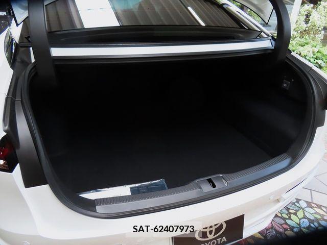 Toyota CROWN 2023-09 333497-26