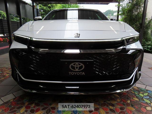 Toyota CROWN 2023-09 333497-3
