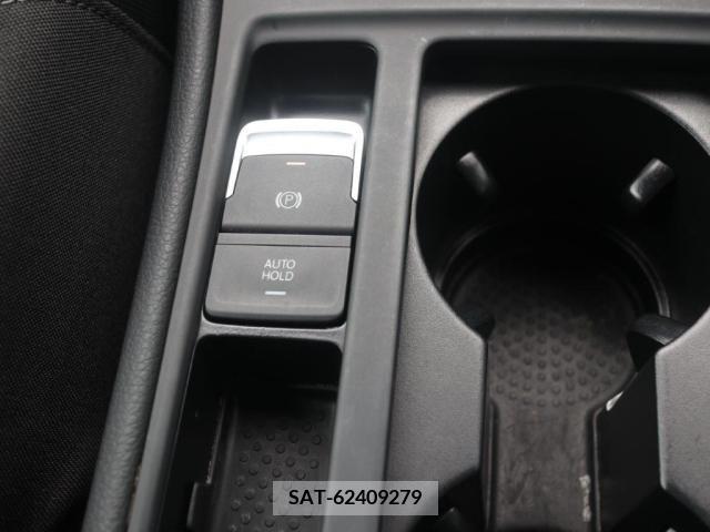 VolksWagen GOLF 2019-01 289497-19