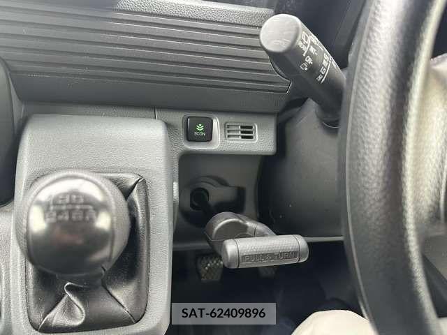 Honda N-VAN 2024-02 307997-13