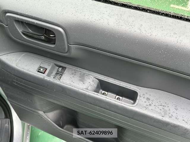 Honda N-VAN 2024-02 307997-10