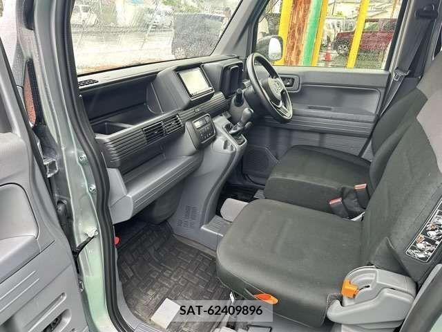 Honda N-VAN 2024-02 307997-2