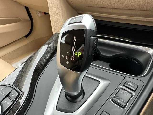 Bmw 3 SERIES 2015-09 183407-18