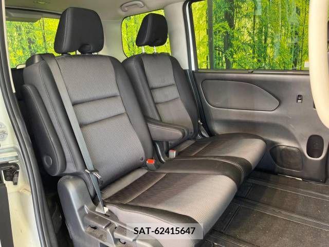 Nissan SERENA 2021-11 343824-9