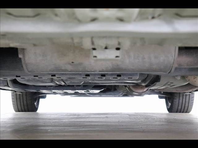 Honda e 2015-01 28849-25
