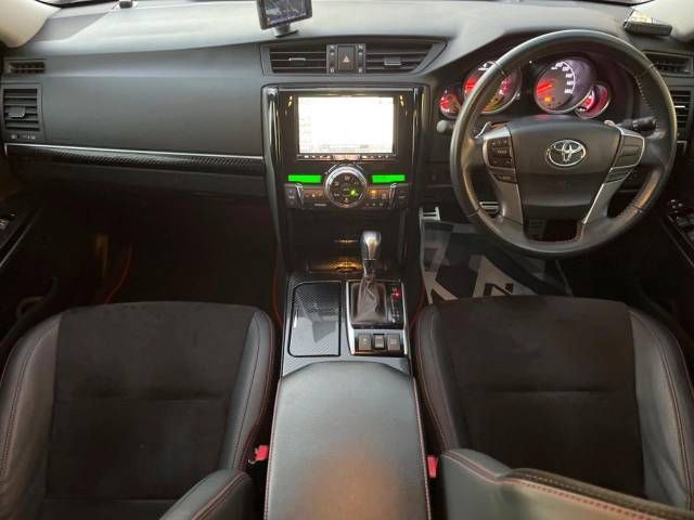 Toyota MARK X 2014-06 195495-1