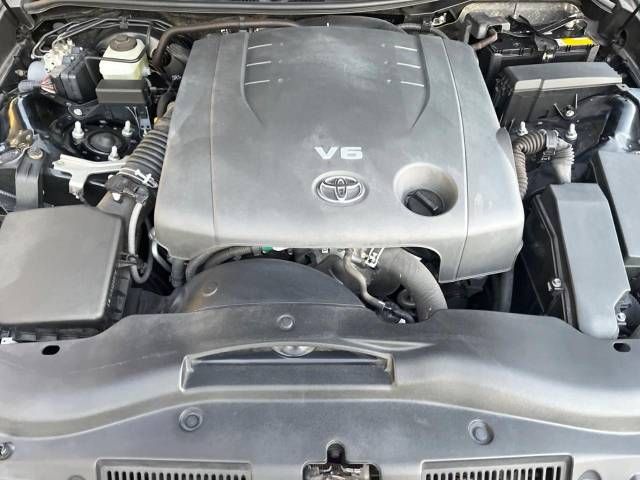 Toyota MARK X 2014-06 195495-18