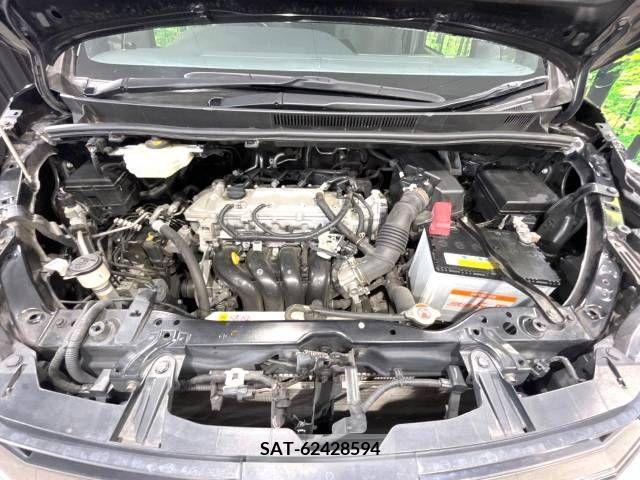 Toyota NOAH 2017-11 365118-18