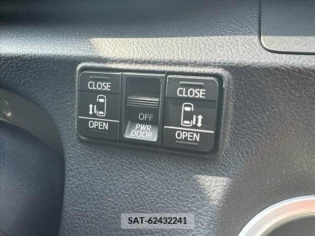 Toyota SIENTA 2019-10 385167-21
