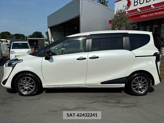 Toyota SIENTA 2019-10 385167-10
