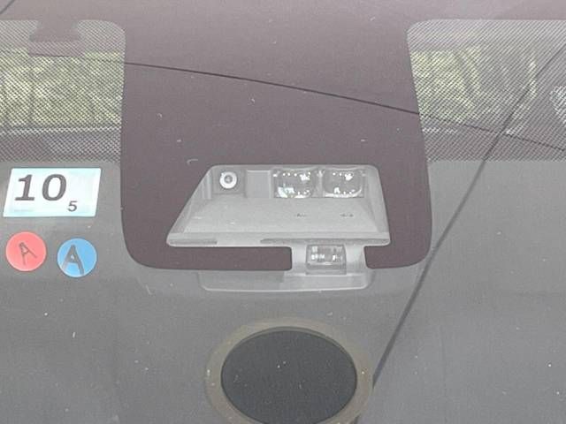 Toyota AQUA 2018-10 186750-2