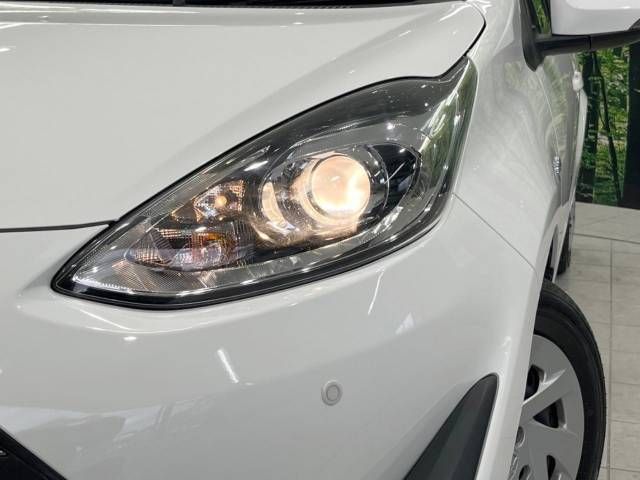 Toyota AQUA 2018-10 186750-12