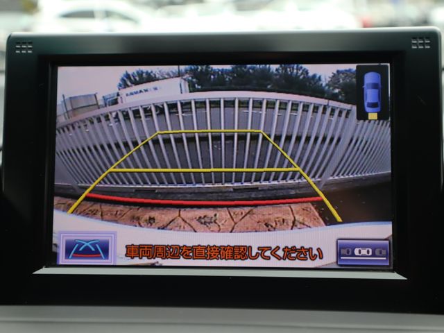 Lexus HS 2014-05 187406-14