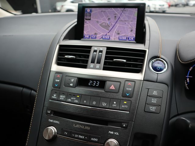Lexus HS 2014-05 187406-13