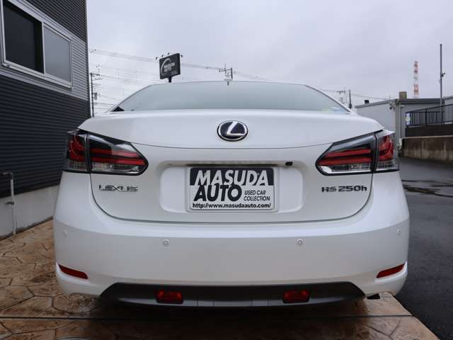 Lexus HS 2014-05 187406-5