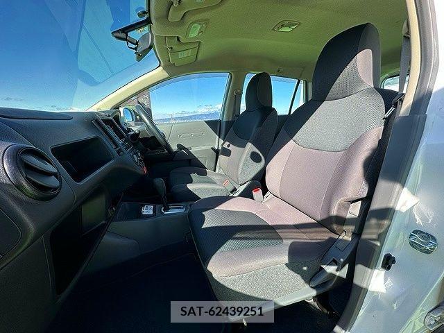Nissan AD VAN 2015-08 325166-3