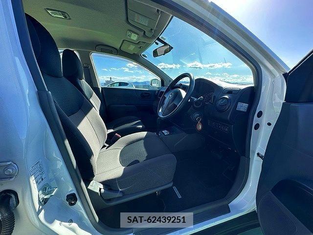 Nissan AD VAN 2015-08 325166-15