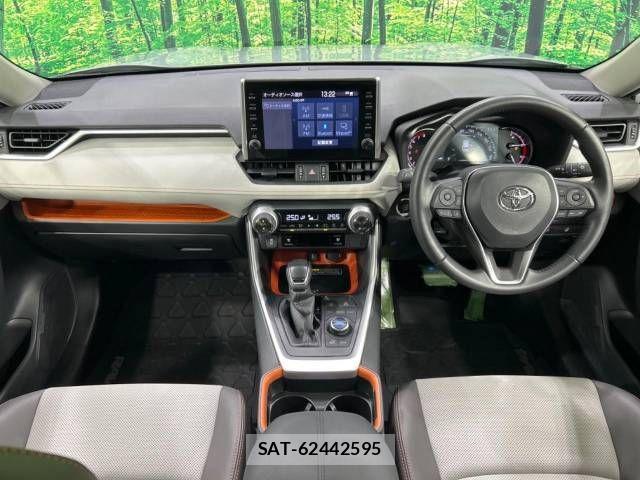 Toyota RAV4 2021-08 432490-1