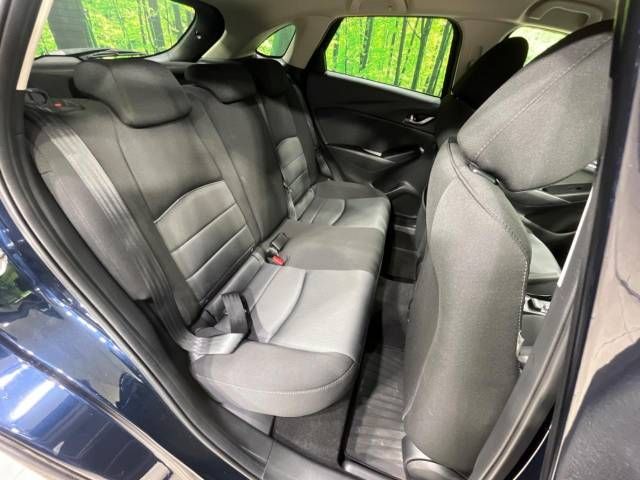 Mazda CX-3 2017-02 14834-9