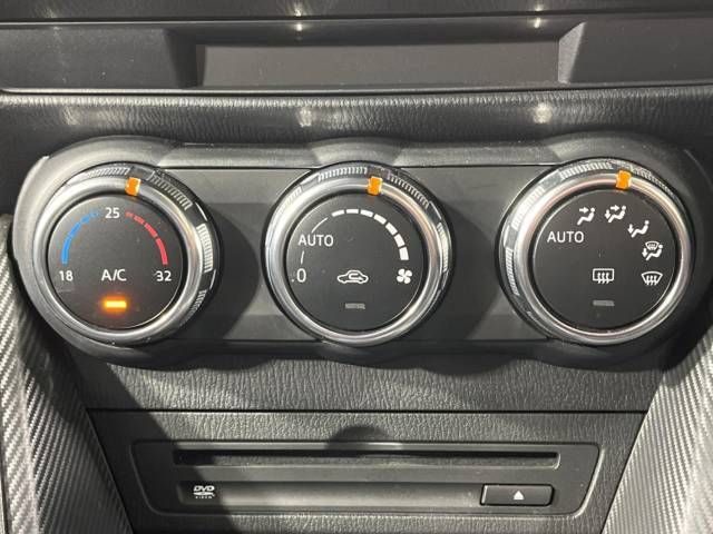 Mazda CX-3 2017-02 14834-5