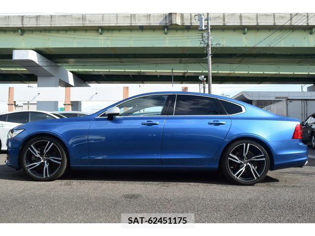 Volvo S90 2017-09 254436-6