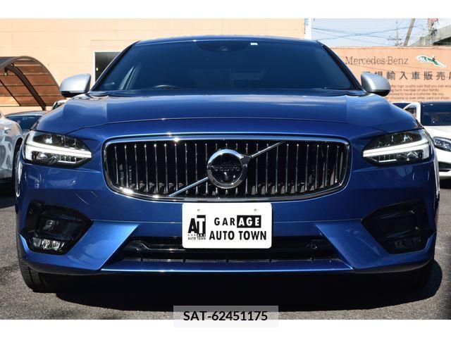 Volvo S90 2017-09 254436-1