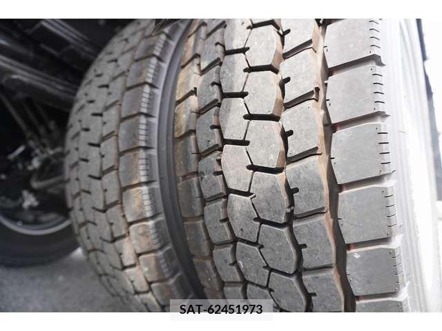 MITSUBISHI FUSO Fighter 2024-01 270185-8