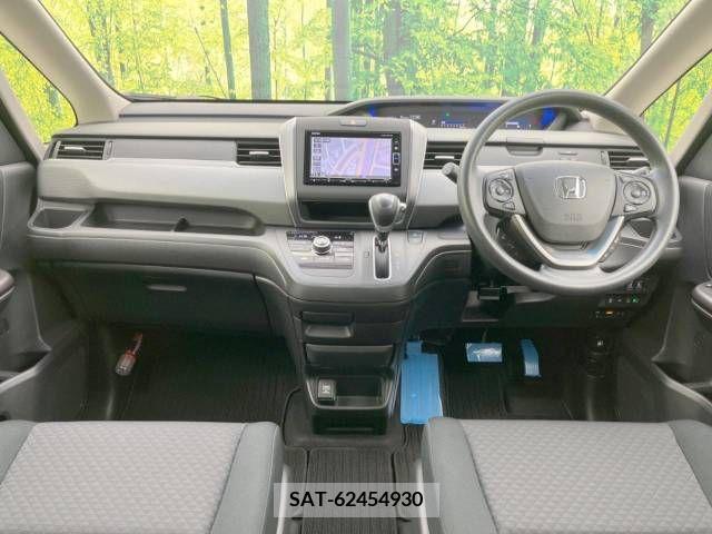 Honda FREED 2018-04 382237-1