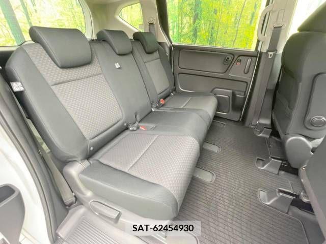 Honda FREED 2018-04 382237-9