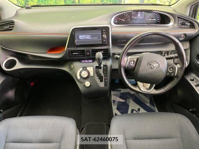 Toyota SIENTA 2016-10 314637-1