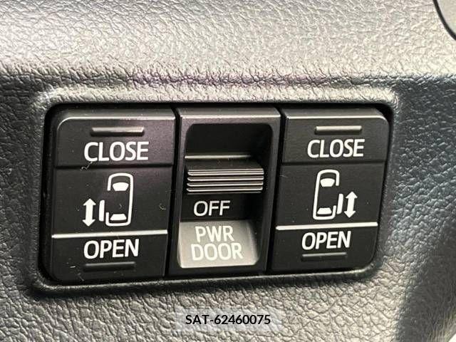 Toyota SIENTA 2016-10 314637-5