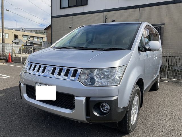 Mitsubishi DELICA D5 2012-05 19601-0