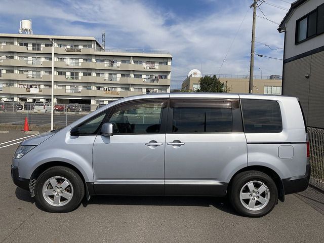 Mitsubishi DELICA D5 2012-05 19601-3