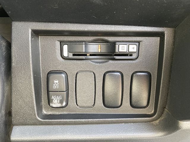 Mitsubishi DELICA D5 2012-05 19601-12