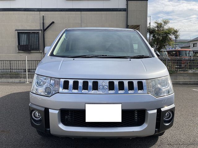Mitsubishi DELICA D5 2012-05 19601-1