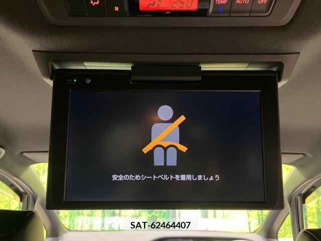 Toyota NOAH HYBRID 2019-05 214075-3