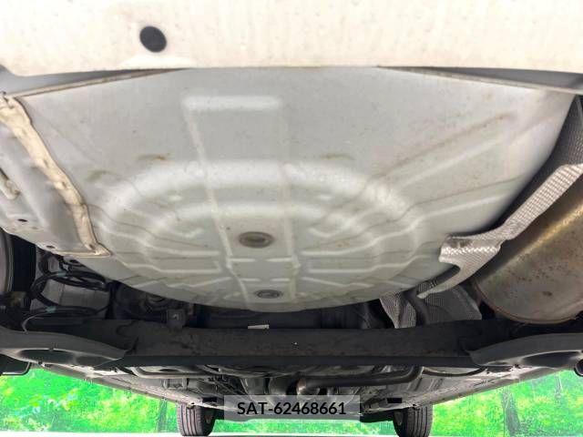 Nissan NOTE 2017-02 220930-17