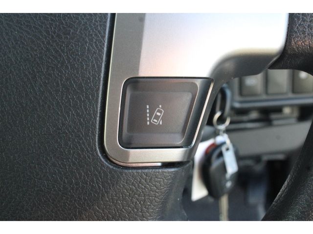 Toyota HIACE VAN 2018-08 183599-10