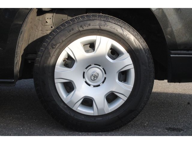 Toyota HIACE VAN 2018-08 183599-25