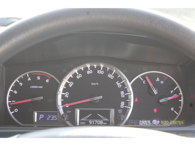 Toyota HIACE VAN 2018-08 183599-12
