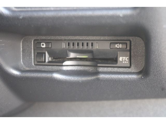 Toyota HIACE VAN 2018-08 183599-14