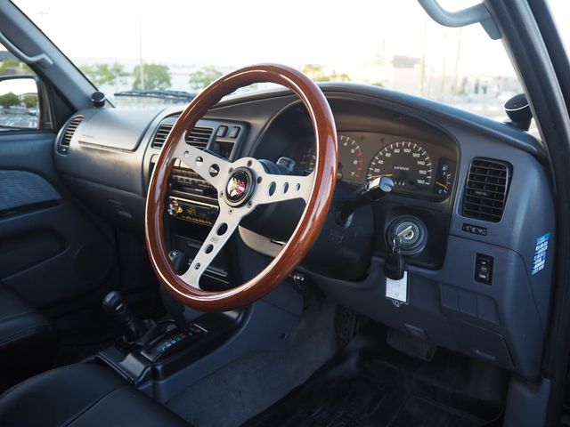 Toyota HILUX SURF 1996-10 20471-1