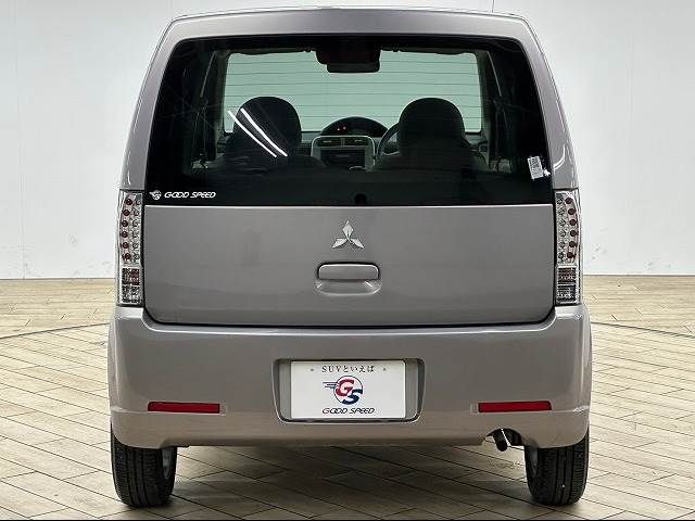 Mitsubishi EK WAGON 2008-11 189601-11