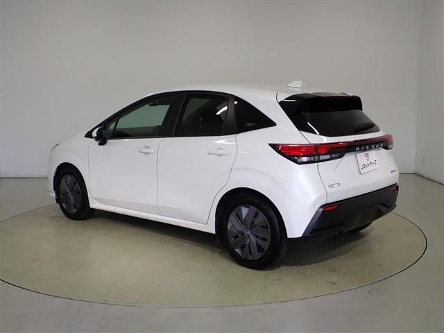 Nissan NOTE 2021-10 15090-4