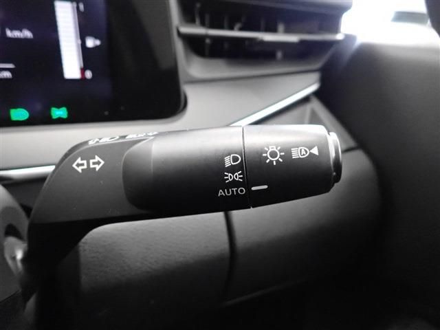 Nissan NOTE 2021-10 15090-21