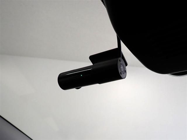 Nissan NOTE 2021-10 15090-23
