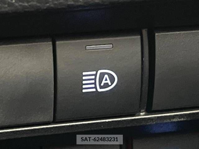 Toyota NOAH 2023-04 365099-7