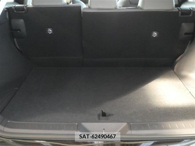Toyota HARRIER 2023-04 212182-17